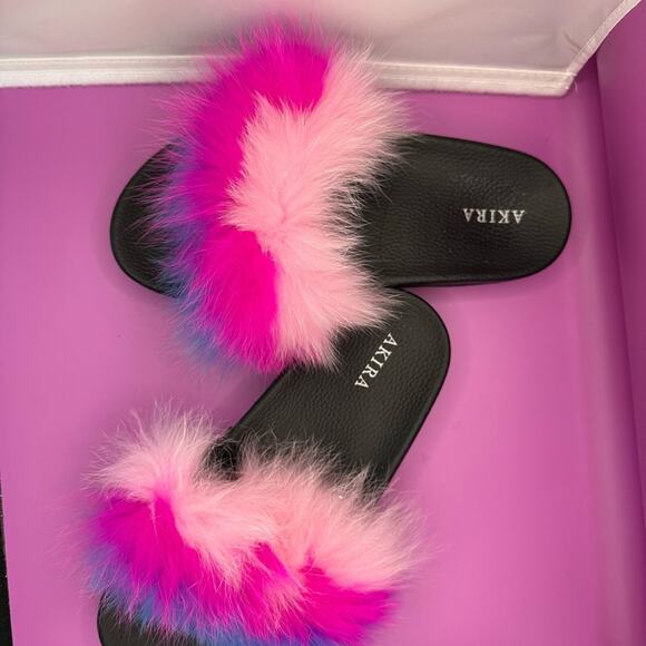 Akira NWOT Azalea Wang Dreamt We Spoke Rainbow Furry Slides Sandals Sz 8 Y2K - Picture 9 of 15